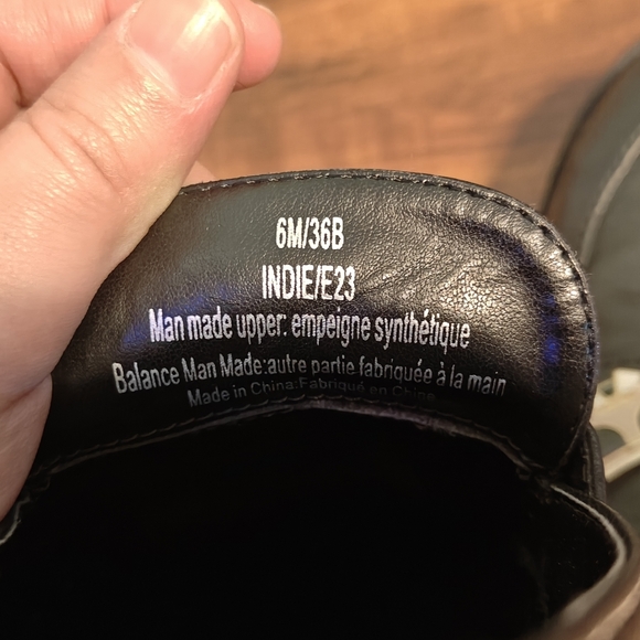 Karl Lagerfeld Black Loafers with charms - Picture 6 of 6